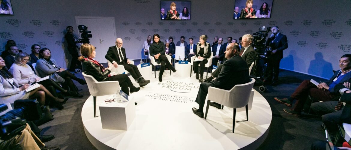 Organização de Fórum Empresarial Regional